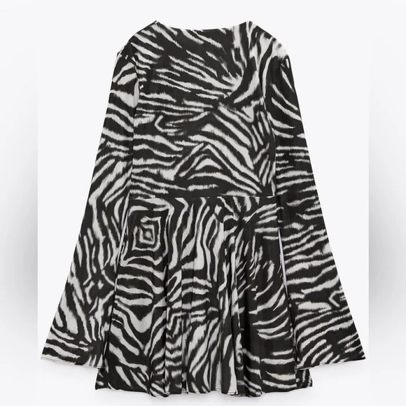 🔴🆕 Zara Zebra Print Dress - Picture 4 of 8